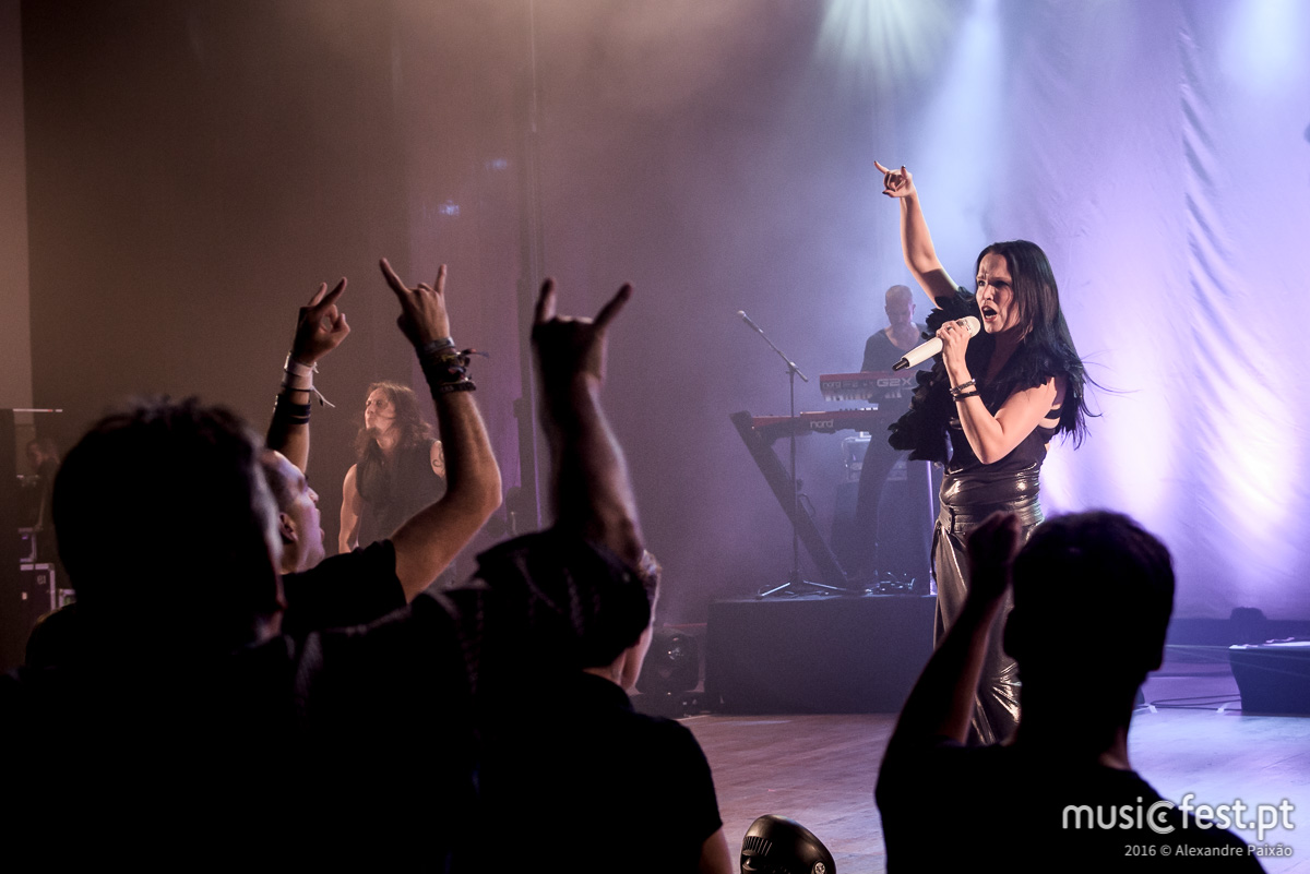 Tarja Turunen ao vivo em Lisboa em Março de 2020