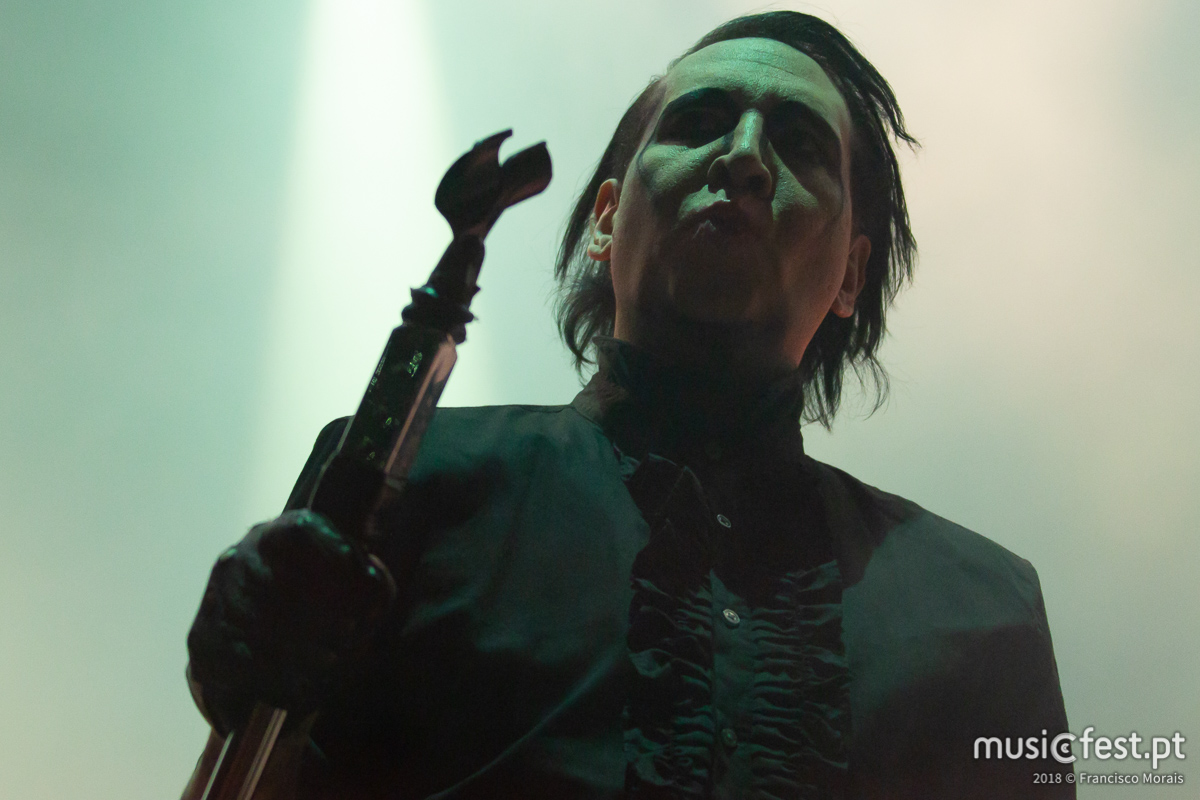 Marilyn Manson - o senhor anti-microfone