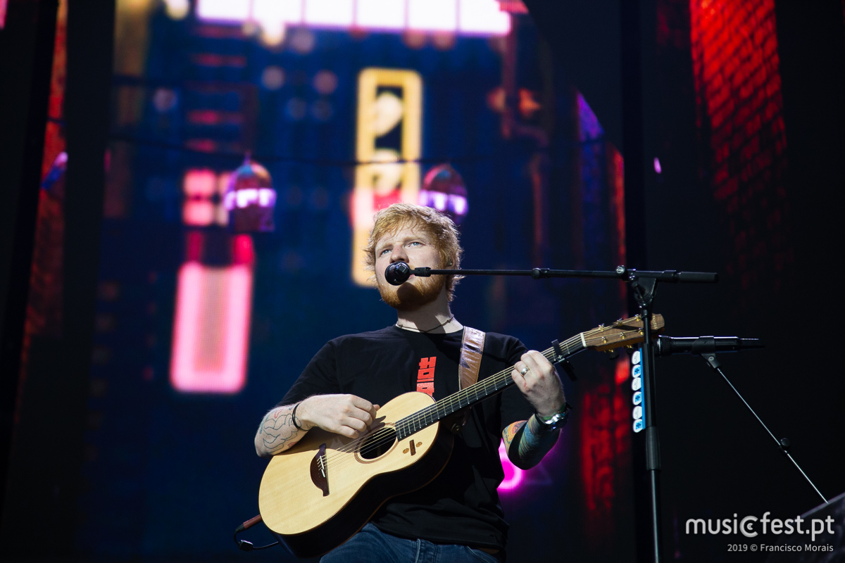 Vê aqui todas as fotos de Ed Sheeran no Estádio da Luz