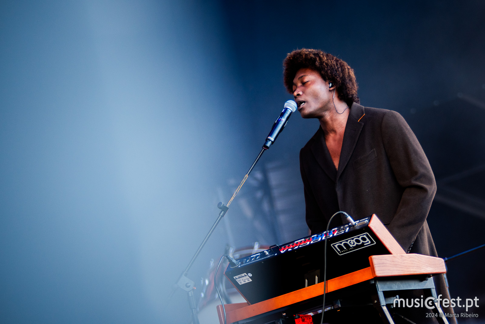 Vê aqui todas as fotos de Benjamin Clementine no NOS Alive'24